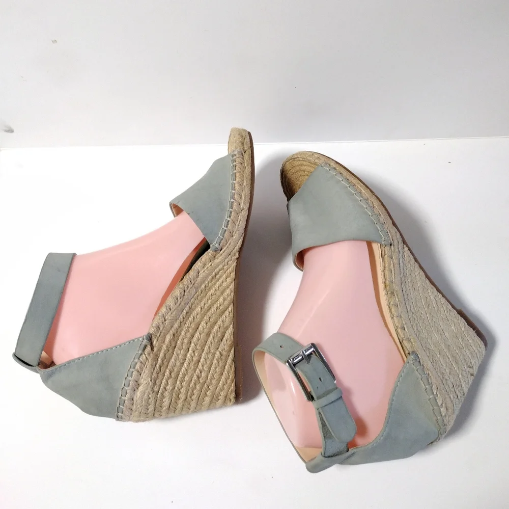 Vince Camuto vince camuto